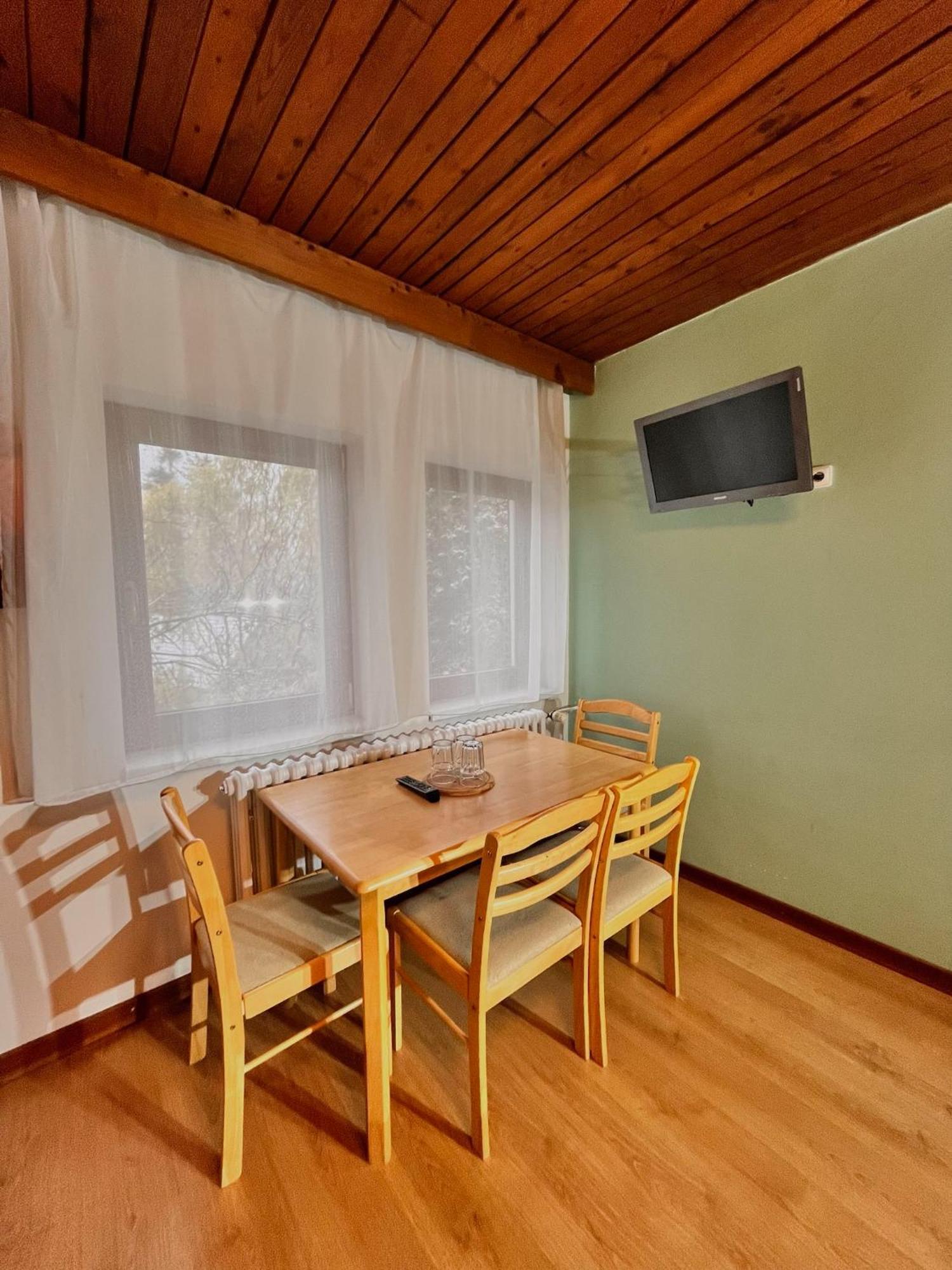 Vila Morava Hotell Liptovský Mikuláš Eksteriør bilde